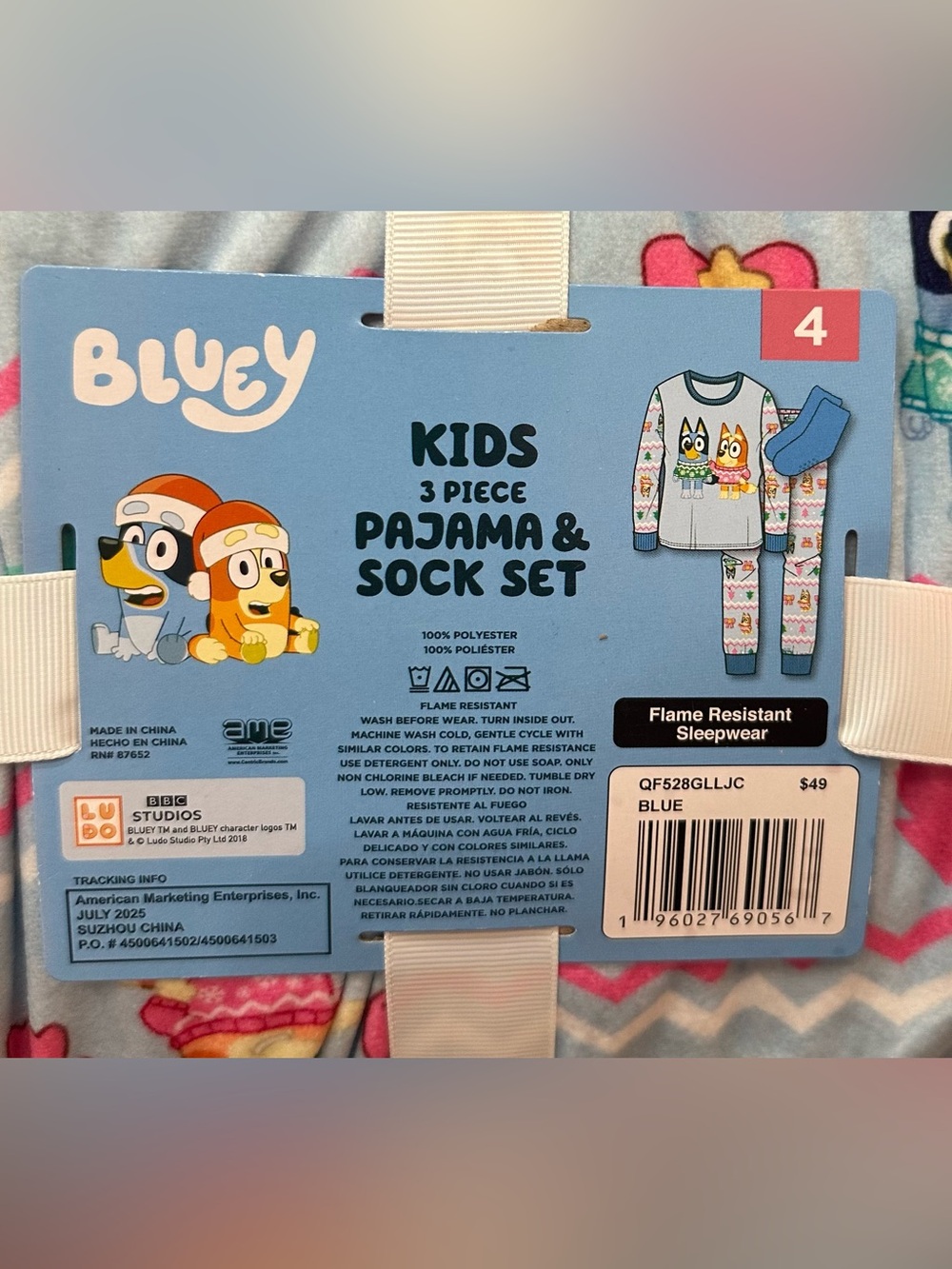 Bluey Kids 3 Piece Pajama And Sock Set NWT Size 4
